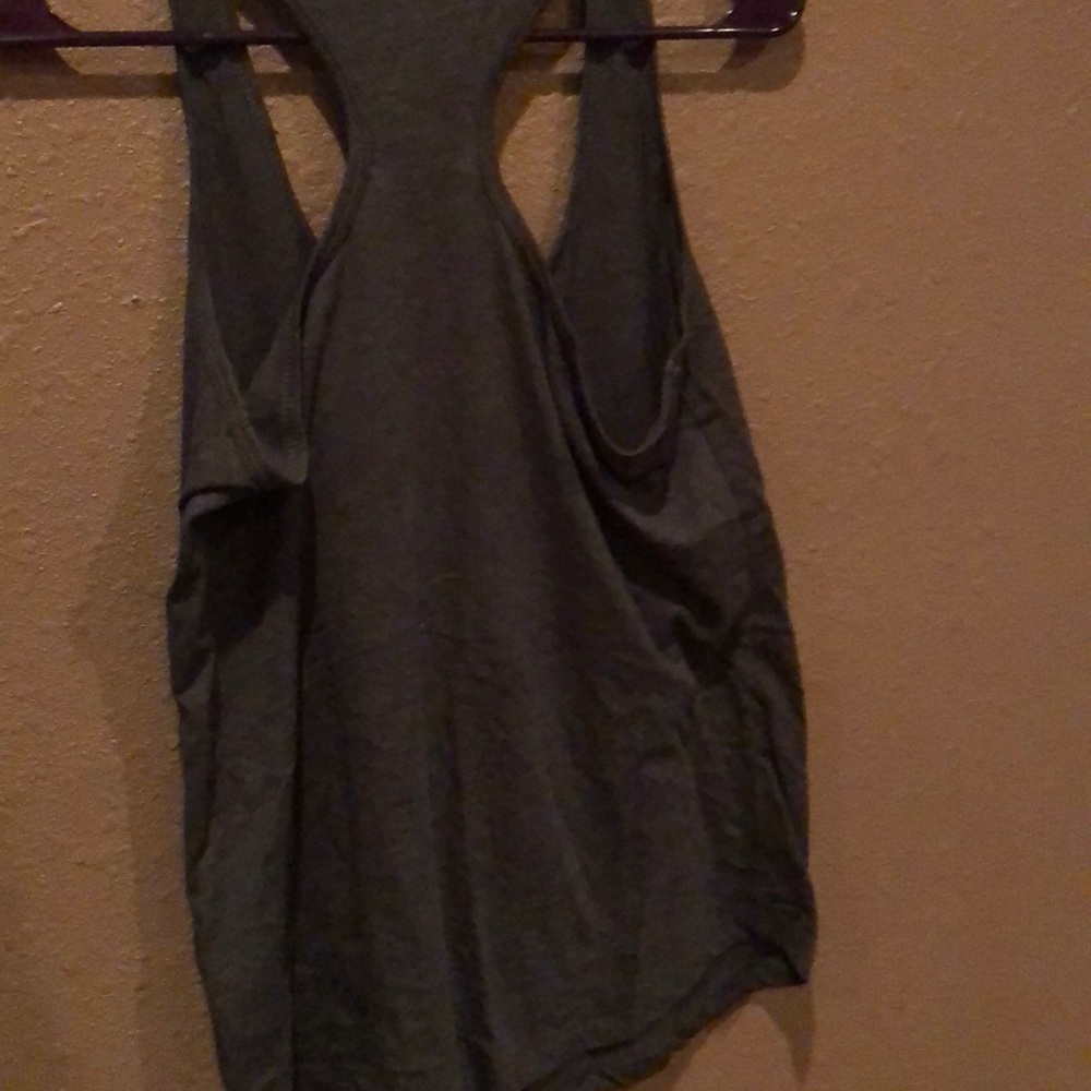 Top - Picture 4 of 4